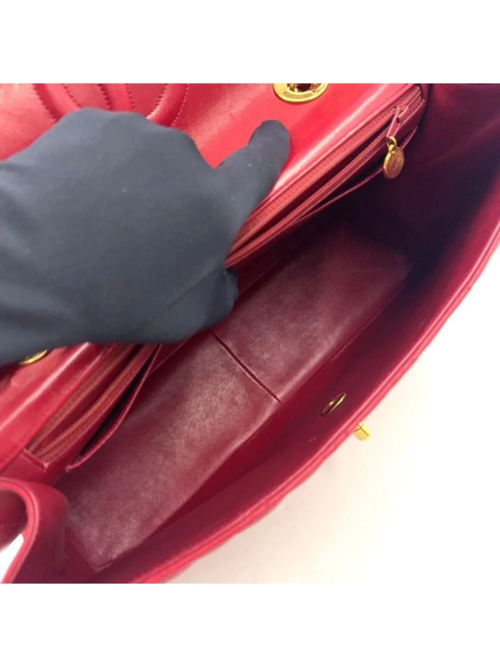Chanel Quilted Chain Lambskin Red Shoulder Bag Gold